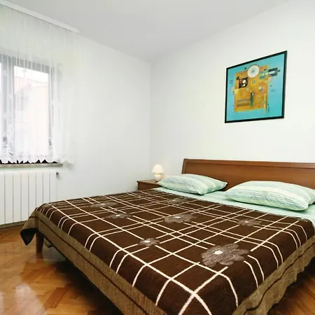 Apartment With Parking Space Vantacici, Krk - 427 Malinska